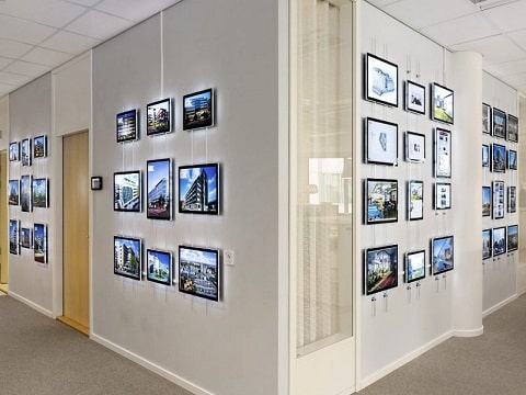 Vitrinemedia raampresentatie type Vitrinemedia VM wall