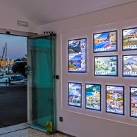 Vitrinemedia VM wall A3 en A2